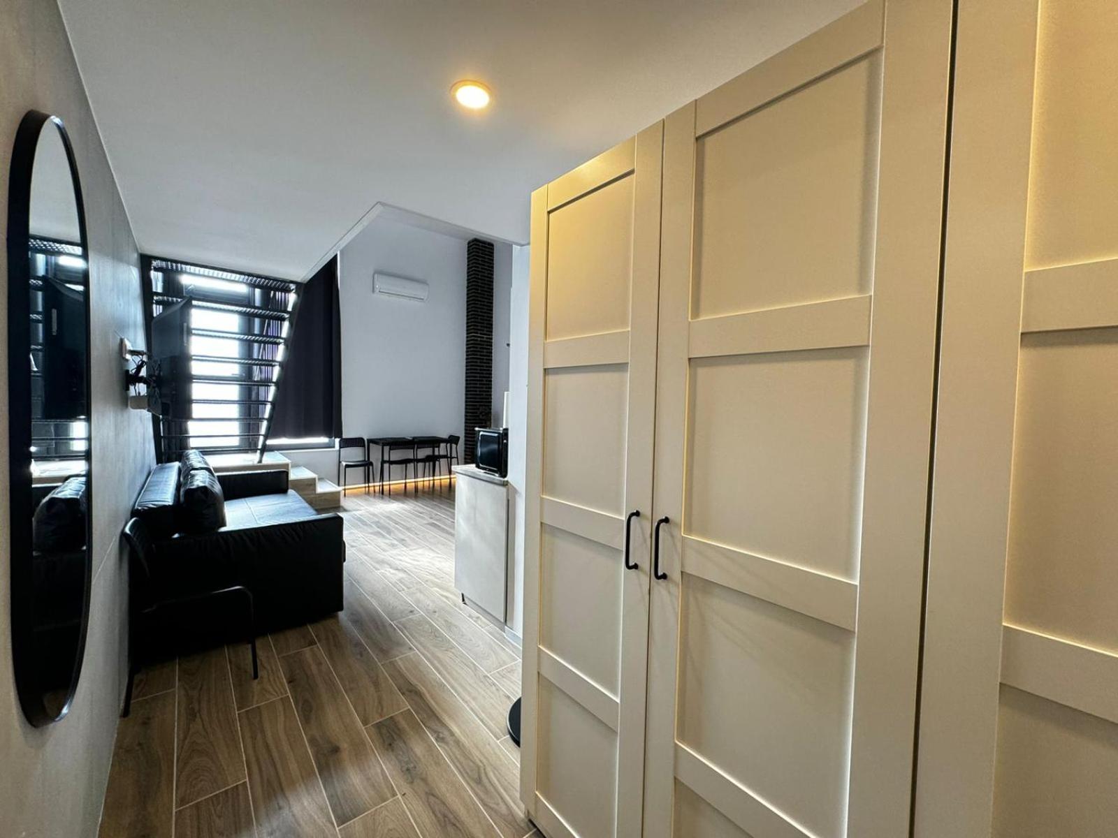 Melia Y Fuster 23c Valence